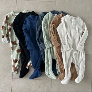 Old Navy Baby 2-Way Zip Footies - 7 Pieces